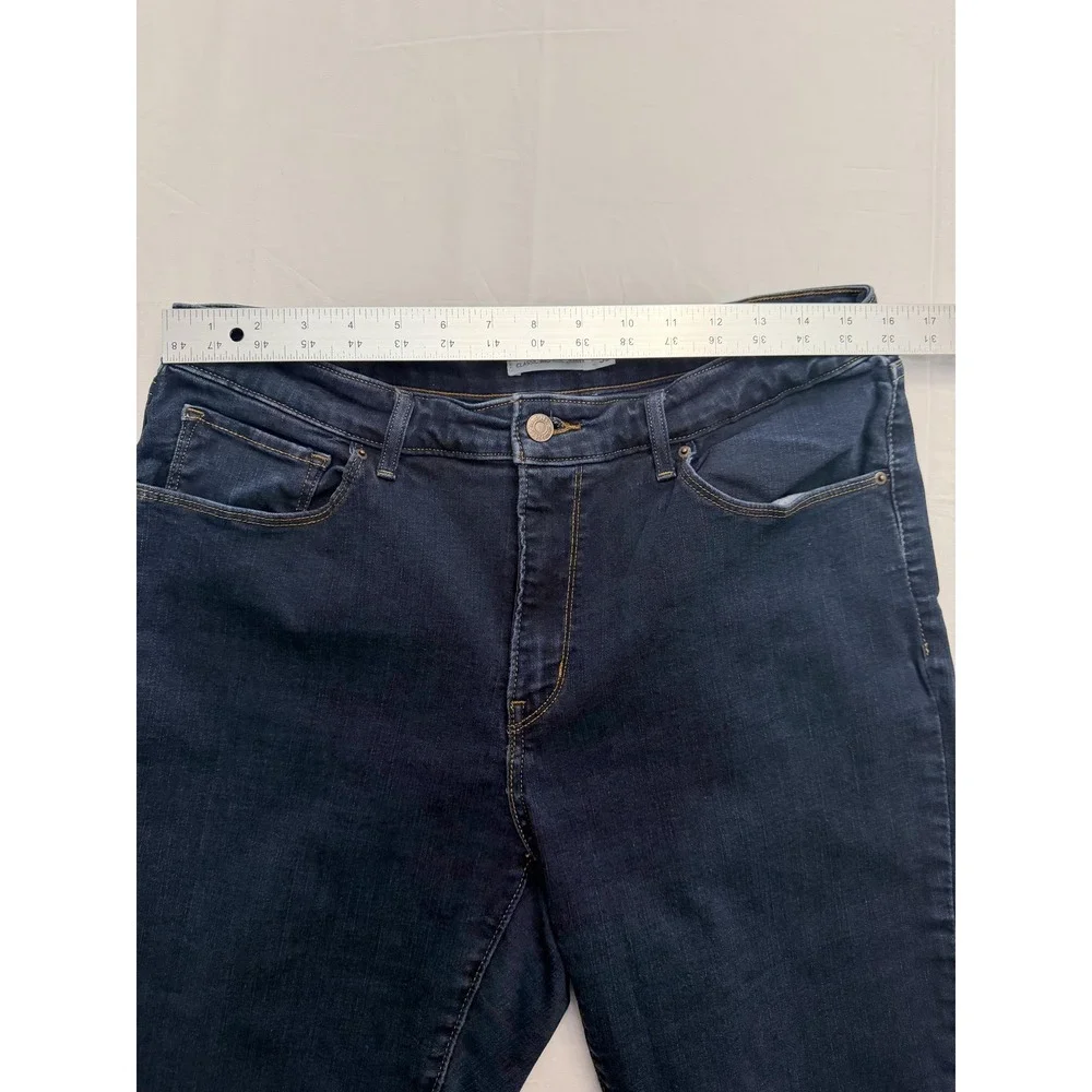 Levi's Jeans Mens 33x30 Blue Dark Wash Slim Skinny Classic Mid Rise Denim Pants